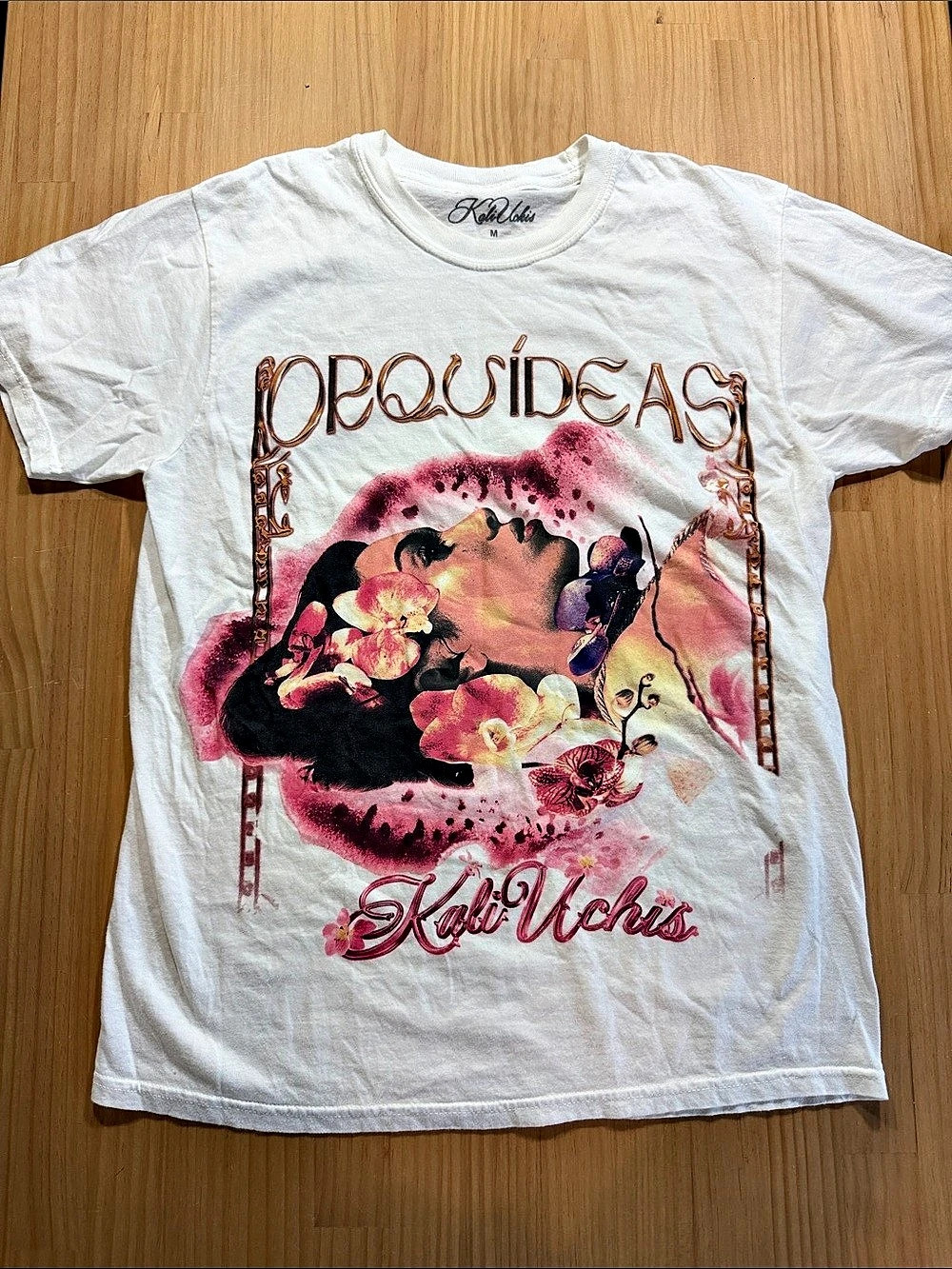 Kali Uchis Orquideas Album Tour T-Shirt White & Pink Medium B17